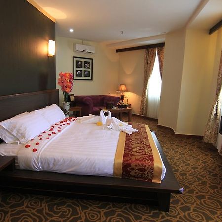 Herald Hotel Malacca ภายนอก รูปภาพ