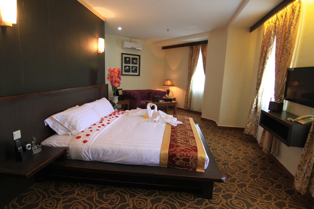 Herald Hotel Malacca ภายนอก รูปภาพ