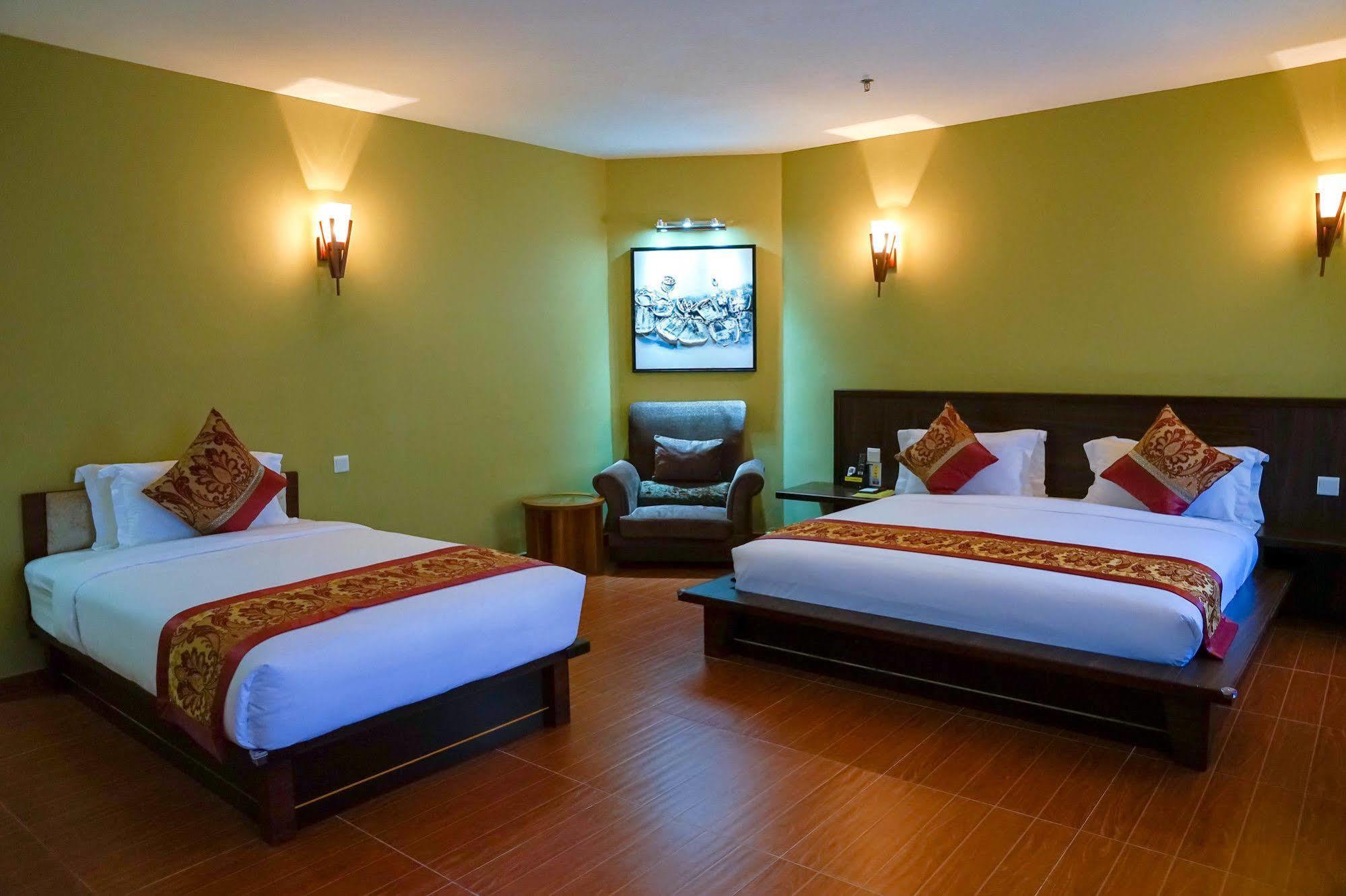 Herald Hotel Malacca ภายนอก รูปภาพ