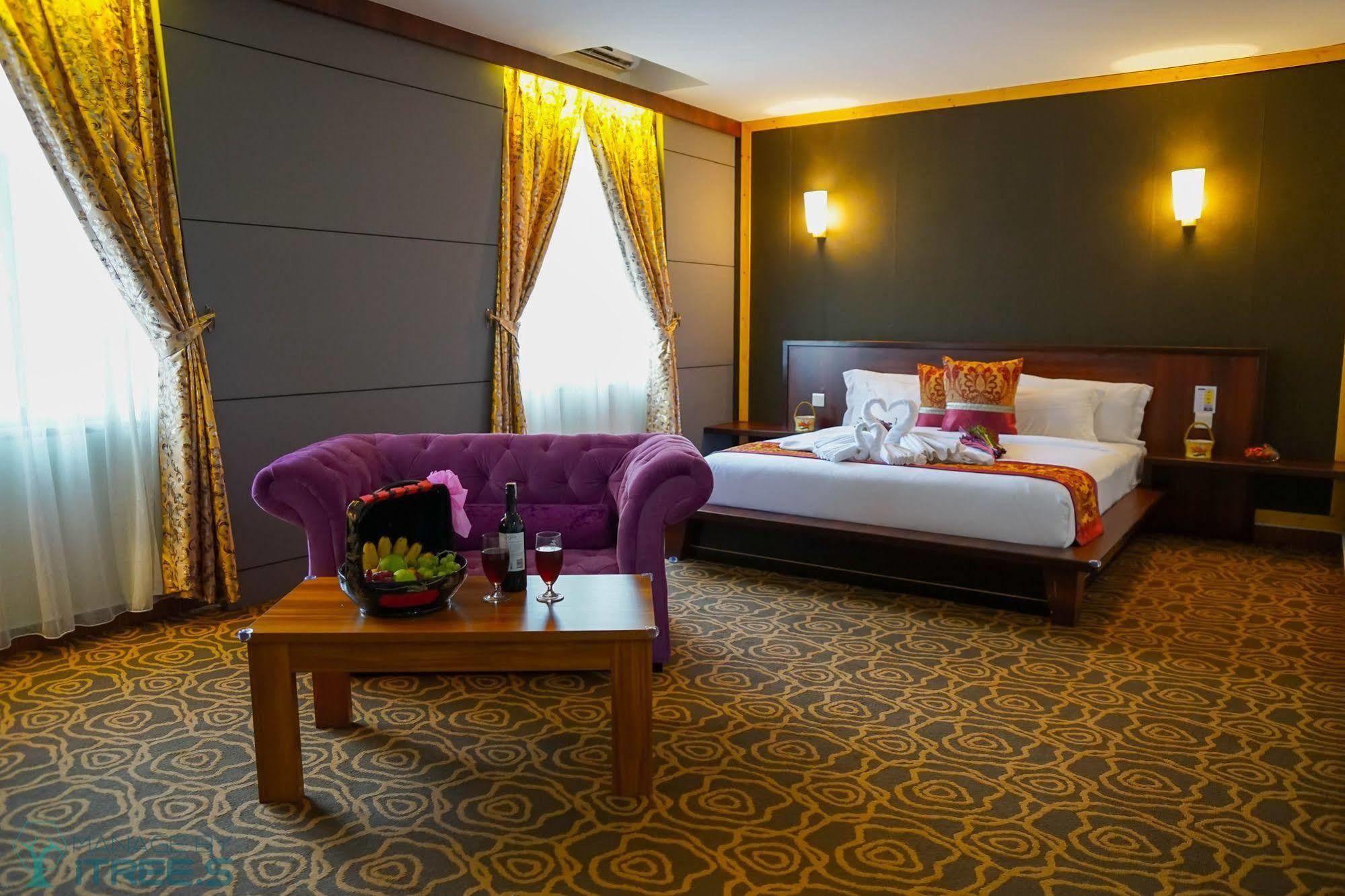 Herald Hotel Malacca ภายนอก รูปภาพ