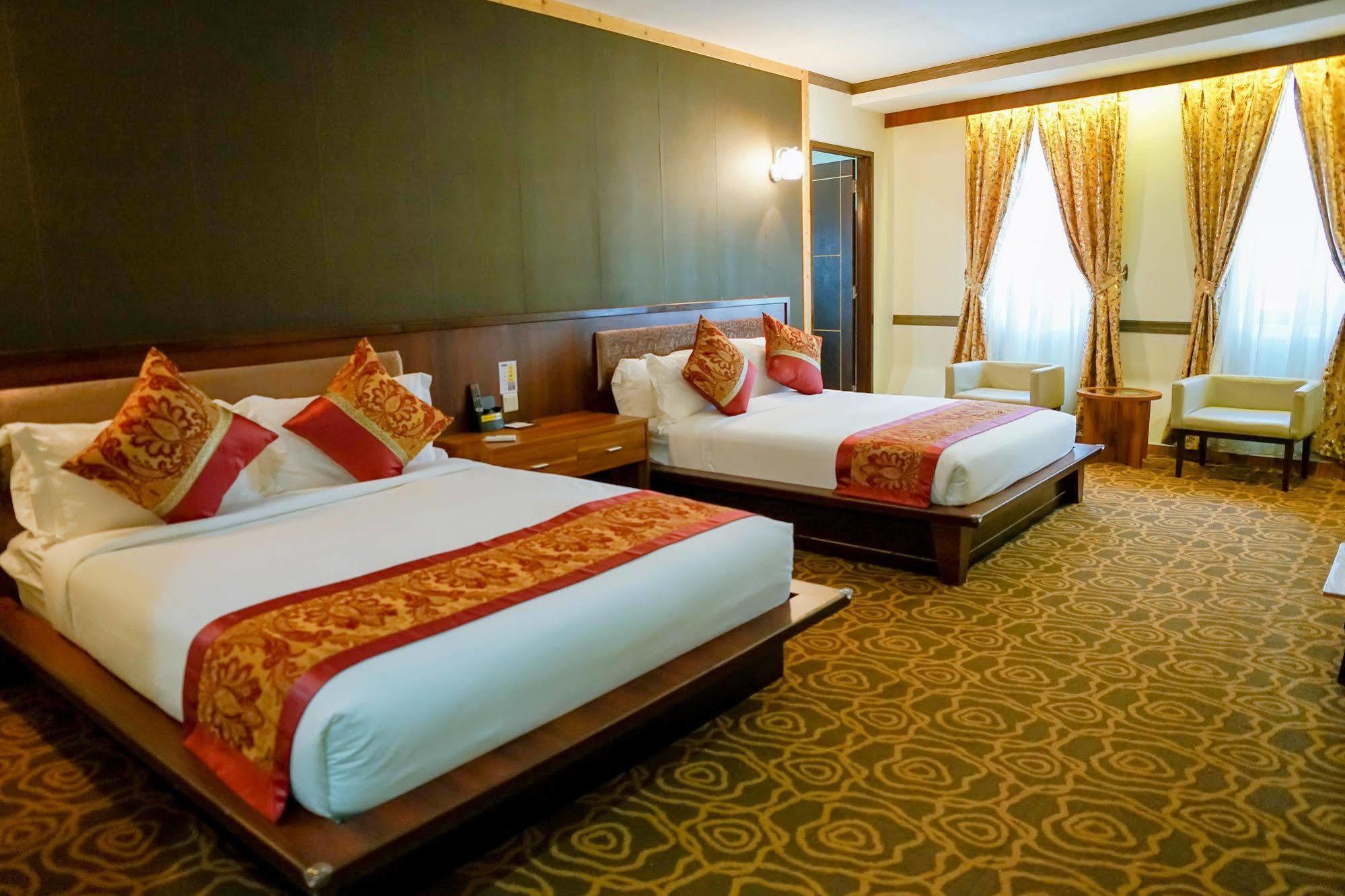 Herald Hotel Malacca ภายนอก รูปภาพ
