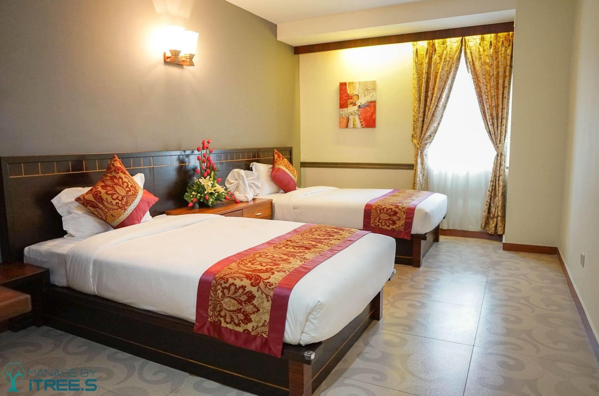 Herald Hotel Malacca ภายนอก รูปภาพ