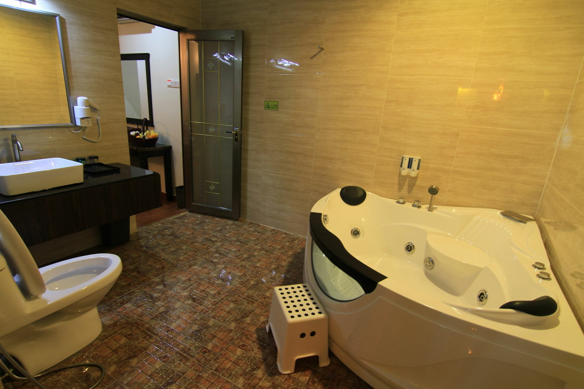 Herald Hotel Malacca ภายนอก รูปภาพ